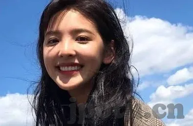 成人在线视频电影院-成人在线视频电影院，数字时代的娱乐新视界